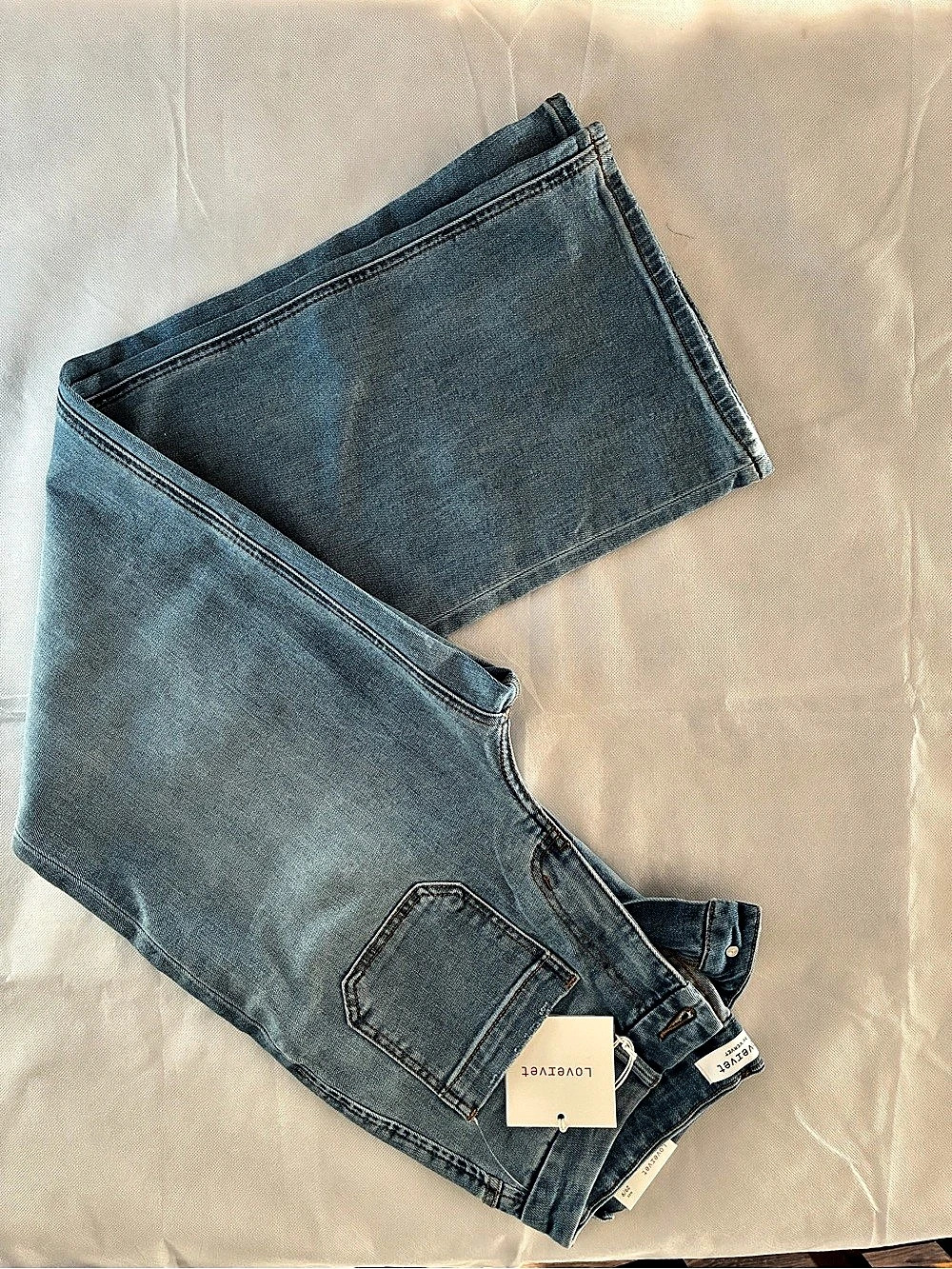 Lovervet High Rise Wide Leg Wide Leg Jeans in Blue Waist 29/9 NWT